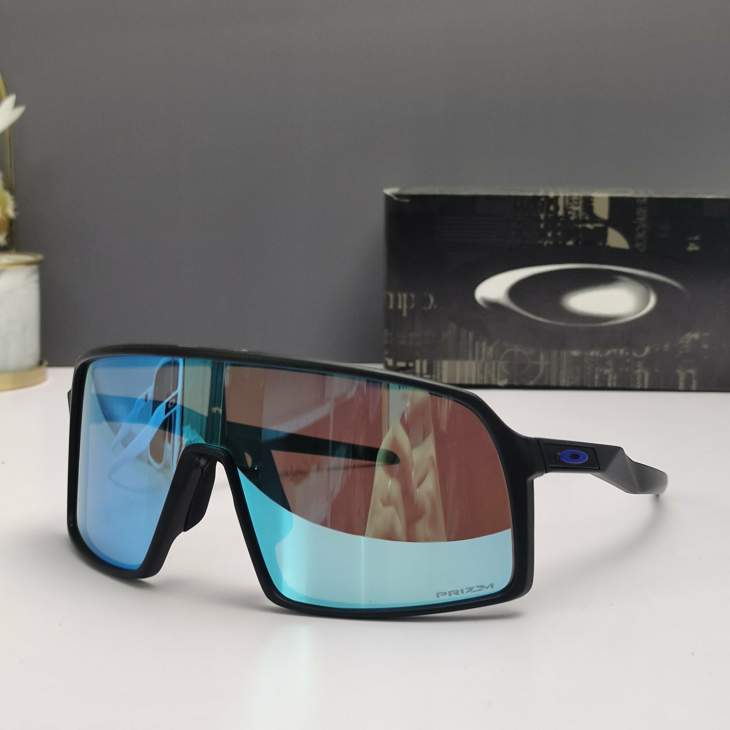 Picture of Oakley Sunglasses _SKUfw66124038fw